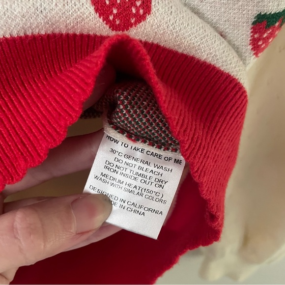 EllandEmm NWOT Strawberry Monogram Cardigan in Cream and Red, Size S/M - Picture 8 of 14